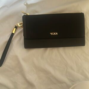 TUMI Voyageur Traveler Wallet/Wristlet